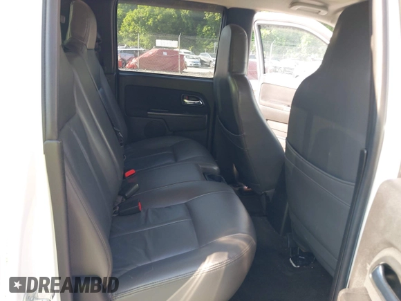 2007 Chevrolet Colorado 1LT z VIN 1GCDT13E978249656, wystawiony jako IAAI lot #42445862 z przebiegiem 115 298 mil mil oraz . Historia ofert i sprzedaży dostępna na DreamBid. Obrazek 8.