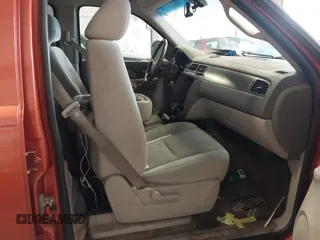 2007 Chevrolet Avalanche LTZ with VIN 3GNFK12397G208005, listed as a IAAI auction lot 42409777 with 246,870 mi miles and . Bid and sale history available at DreamBid. Image 5.