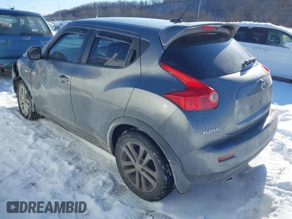 2011 Nissan Juke SL with VIN JN8AF5MV9BT023983, listed as a IAAI auction lot 41399178 with 161,157 mi miles. Bid and sale history available at carsss.com. Image 3.