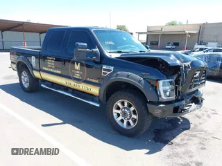 2008 Ford F-250 XL z VIN 1FTSW21RX8ED53070, wystawiony jako IAAI lot #42195310 z przebiegiem 253 764 mil mil oraz . Historia ofert i sprzedaży dostępna na DreamBid. Obrazek 1.