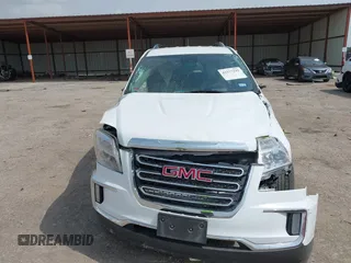 2016 GMC Terrain SLT z VIN 2GKFLPE37G6159617, wystawiony jako IAAI lot #42277132 z przebiegiem 128 987 mil mil oraz . Historia ofert i sprzedaży dostępna na DreamBid. Obrazek 12.