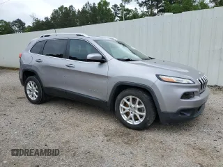 2018 Jeep Cherokee Latitude Plus z VIN 1C4PJLLB2JD537795, wystawiony jako Copart lot #51362945 z przebiegiem 144 247 mil mil oraz Szkoda całkowita • Salvage title. Historia ofert i sprzedaży dostępna na DreamBid. Obrazek 4.