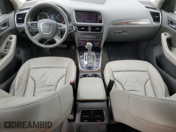2010 Audi Q5 Premium Plus с VIN WA1LKAFP7AA074328, выставлен на аукционе Copart как лот 55365415 с пробегом 153 680 миль миль и Списание • Salvage title. История ставок и продаж доступна на DreamBid. Изображение 8.