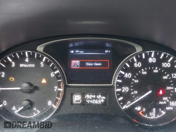 2013 Nissan Pathfinder SL with VIN 5N1AR2MN5DC677329, listed as a IAAI auction lot 41984067 with 192,412 mi miles and . Bid and sale history available at DreamBid. Image 7.