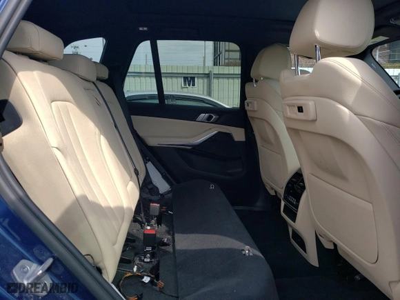 2021 BMW X5 xDrive40i with VIN 5UXCR6C01M9F35701, listed as a Copart auction lot 48347725 with 42,280 mi miles and Salvage Title. Bid and sale history available at carsss.com. Image 11.