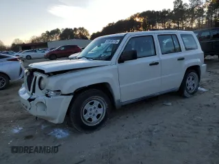 2010 Jeep Patriot Sport with VIN 1J4NT2GA0AD515785, listed as a Copart auction lot 41978775 with 152,129 mi miles and Salvage Title. Bid and sale history available at carsss.com. Image 1.