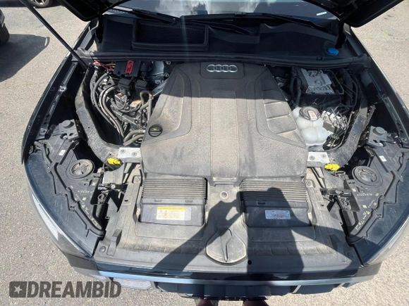 2021 Audi Q7 Premium with VIN WA1AJAF75MD030650, listed as a Copart auction lot 64444065 with 121,216 mi miles and Clean title. Bid and sale history available at DreamBid. Image 5.