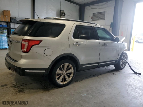 2018 Ford Explorer Limited with VIN 1FM5K7F88JGA69853, listed as a Copart auction lot 51340185 with 49,057 mi miles and Clean Title. Bid and sale history available at carsss.com. Image 3.