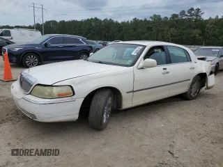 2007 Lincoln Town Car Signature Limited z VIN 1LNHM82V97Y625454, wystawiony jako Copart lot #53786485 z przebiegiem 215 322 mil mil oraz Szkoda całkowita • Salvage title. Historia ofert i sprzedaży dostępna na DreamBid. Obrazek 1.