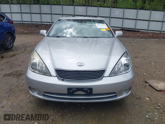 2005 Lexus ES 330 with VIN JTHBA30G855131626, listed as a IAAI auction lot 41979272 with 115,275 mi miles. Bid and sale history available at carsss.com. Image 12.