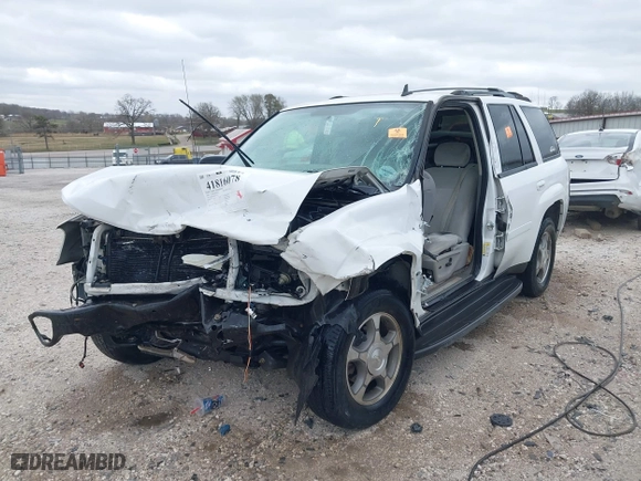 2008 Chevrolet TrailBlazer LT w/1LT with VIN 1GNDS13S982250178, listed as a IAAI auction lot 41816078 with 112,958 mi miles. Bid and sale history available at carsss.com. Image 2.