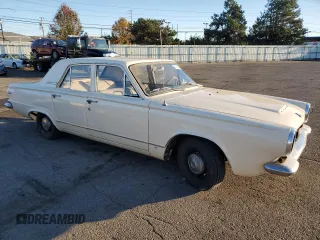 1963 Dodge Dart z VIN 7132678376, wystawiony jako Copart lot #80225394 z przebiegiem 23 451 mil mil oraz Tytuł czysty. Historia ofert i sprzedaży dostępna na DreamBid. Obrazek 4.
