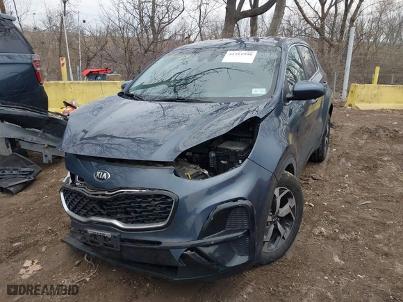 2021 Kia Sportage LX with VIN KNDPM3AC0M7896911, listed as a IAAI auction lot 41511998 with 78,461 mi miles. Bid and sale history available at carsss.com. Image 2.