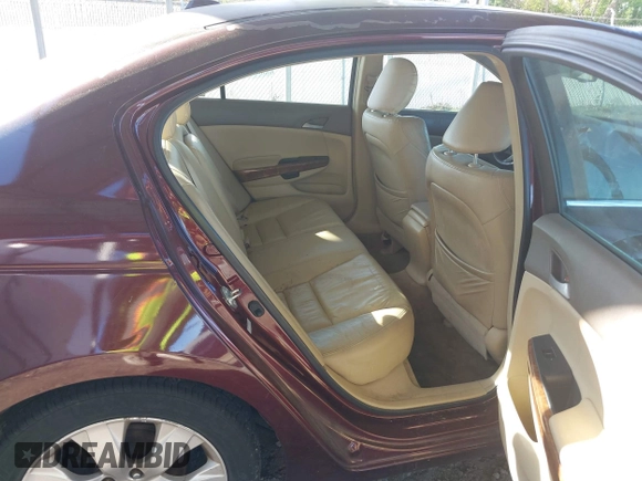 2009 Honda Accord EX-L z VIN 1HGCP26879A201257, wystawiony jako IAAI lot #42103690 z przebiegiem 306 465 mil mil oraz . Historia ofert i sprzedaży dostępna na DreamBid. Obrazek 8.