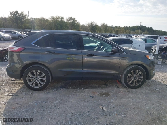 2019 Ford Edge Titanium with VIN 2FMPK3K92KBB37704, listed as a IAAI auction lot 41582488 with 132,036 mi miles. Bid and sale history available at carsss.com. Image 13.