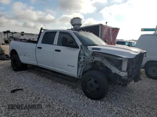 2021 Ram 3500 Tradesman with VIN 3C63RRGL3MG589464, listed as a Copart auction lot 71824574 with 108,847 mi miles and Salvage Title. Bid and sale history available at carsss.com. Image 4.