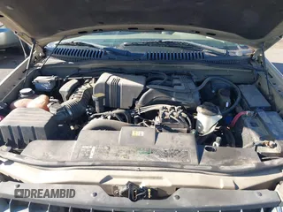 2002 Ford Explorer XLT with VIN 1FMZU73E52UC43614, listed as a IAAI auction lot 42361694 with 189,601 mi miles and . Bid and sale history available at DreamBid. Image 10.