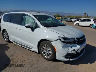2023 Chrysler Pacifica Touring L with VIN 2C4RC1BG6PR531640, listed as a IAAI auction lot 42251680 with 31,638 mi miles and . Bid and sale history available at DreamBid. Image 1.