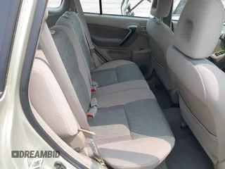 2003 Toyota RAV4 z VIN JTEGH20V830102676, wystawiony jako IAAI lot #42470002 z przebiegiem 210 984 mil mil oraz . Historia ofert i sprzedaży dostępna na DreamBid. Obrazek 8.