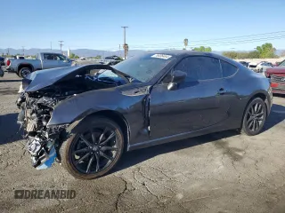 2017 Toyota 86 with VIN JF1ZNAA16H8706723, listed as a Copart auction lot 76836464 with 66,101 mi miles and Salvage Title. Bid and sale history available at carsss.com. Image 1.