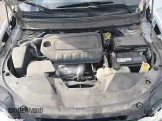 2020 Jeep Cherokee Latitude Plus with VIN 1C4PJLLB4LD648609, listed as a IAAI auction lot 41338280 with 60,347 mi miles. Bid and sale history available at carsss.com. Image 10.
