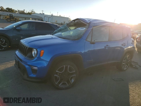 2020 Jeep Renegade Sport with VIN ZACNJAAB8LPL81164, listed as a Copart auction lot 79776084 with 66,708 mi miles and Salvage Title. Bid and sale history available at carsss.com. Image 1.