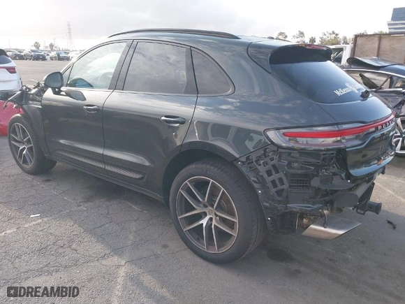 2024 Porsche Macan with VIN WP1AA2A55RLB03058, listed as a IAAI auction lot 41905728 with 7,880 mi miles. Bid and sale history available at carsss.com. Image 3.