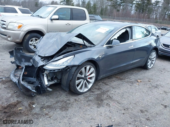2019 Tesla Model 3 Long Range with VIN 5YJ3E1EB1KF231220, listed as a IAAI auction lot 41078766 with 28,485 mi miles. Bid and sale history available at carsss.com. Image 19.