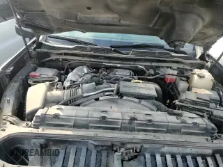 2023 Chevrolet Silverado 2500HD LT z VIN 1GC4YNEYXPF178009, wystawiony jako Copart lot #62312145 z przebiegiem 55 379 mil mil oraz Szkoda całkowita • Salvage title. Historia ofert i sprzedaży dostępna na DreamBid. Obrazek 14.