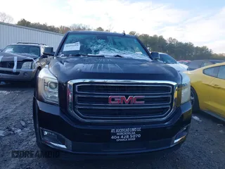 2020 GMC Yukon XL SLT with VIN 1GKS1GKC1LR286726, listed as a IAAI auction lot 41294319 with 152,166 mi miles. Bid and sale history available at carsss.com. Image 12.