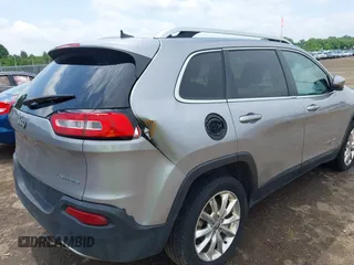 2016 Jeep Cherokee Limited with VIN 1C4PJLDB7GW164619, listed as a IAAI auction lot 42534654 with 252,788 mi miles and . Bid and sale history available at DreamBid. Image 6.