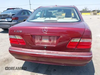 2001 Mercedes-Benz E 320 z VIN WDBJF65J31B357006, wystawiony jako IAAI lot #42428345 z przebiegiem 103 239 mil mil oraz . Historia ofert i sprzedaży dostępna na DreamBid. Obrazek 16.