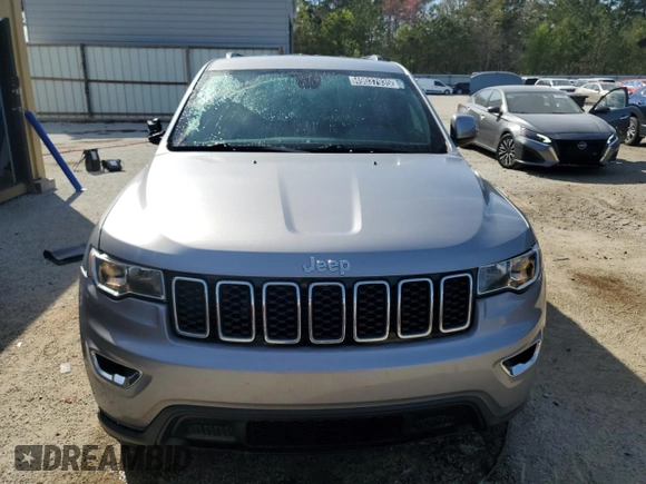2018 Jeep Grand Cherokee Laredo E with VIN 1C4RJEAG8JC125762, listed as a Copart auction lot 49037935 with 47,693 mi miles and Clean Title. Bid and sale history available at carsss.com. Image 5.