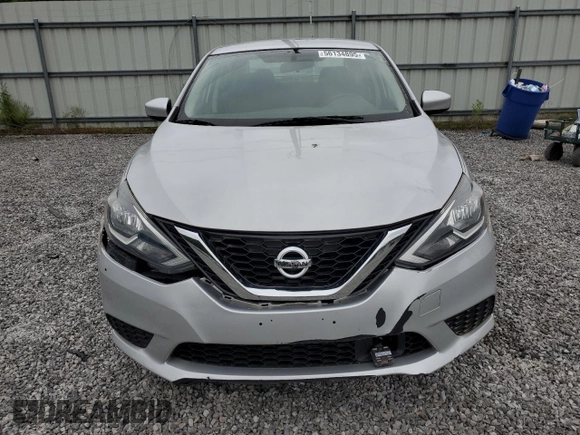 2018 Nissan Sentra S z VIN 3N1AB7AP5JY322517, wystawiony jako Copart lot #56134895 z przebiegiem 98 011 mil mil oraz Czysty tytuł • Clean title. Historia ofert i sprzedaży dostępna na DreamBid. Obrazek 5.