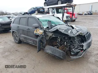 2018 Jeep Grand Cherokee Trailhawk with VIN 1C4RJFLGXJC143778, listed as a IAAI auction lot 41101074 with 1 mi miles. Bid and sale history available at carsss.com. Image 1.