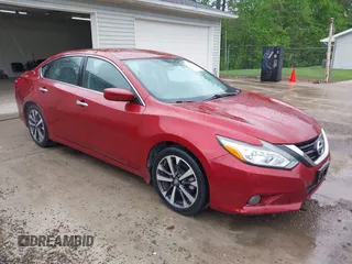 2016 Nissan Altima S z VIN 1N4AL3AP9GC196625, wystawiony jako IAAI lot #42210469 z przebiegiem 124 088 mil mil oraz . Historia ofert i sprzedaży dostępna na DreamBid. Obrazek 1.