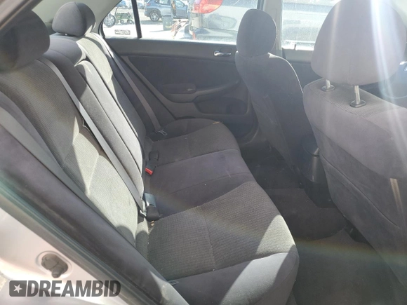 2003 Honda Accord LX z VIN JHMCM56333C014332, wystawiony jako Copart lot #52344385 z przebiegiem 200 432 mil mil oraz Szkoda całkowita • Salvage title. Historia ofert i sprzedaży dostępna na DreamBid. Obrazek 10.