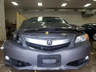 2013 Acura ILX Tech Pkg with VIN 19VDE1F72DE005218, listed as a Copart auction lot 44991785 with 162,470 mi miles and Salvage Title. Bid and sale history available at carsss.com. Image 5.