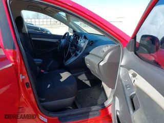 2010 Toyota Matrix with VIN 2T1KU4EEXAC362028, listed as a IAAI auction lot 41442203 with 101,639 mi miles. Bid and sale history available at carsss.com. Image 5.