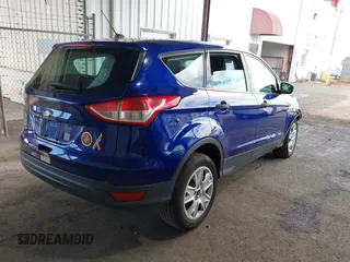 2016 Ford Escape S with VIN 1FMCU0F78GUC00113, listed as a IAAI auction lot 42015077 with 98,890 mi miles. Bid and sale history available at carsss.com. Image 4.