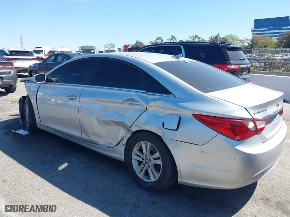 2013 Hyundai Sonata GLS with VIN 5NPEB4AC3DH786076, listed as a IAAI auction lot 41840894 with 173,169 mi miles. Bid and sale history available at carsss.com. Image 13.