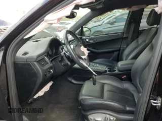 2017 Porsche Macan z VIN WP1AA2A50HLB07274, wystawiony jako Copart lot #54158365 z przebiegiem Nie podano mil oraz Czysty tytuł • Clean title. Historia ofert i sprzedaży dostępna na DreamBid. Obrazek 7.
