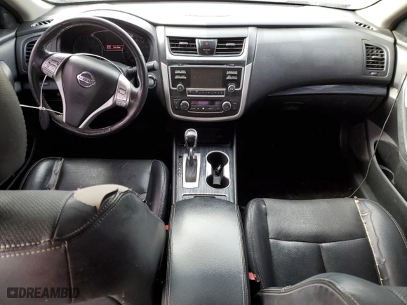 2017 Nissan Altima 2.5 SR with VIN 1N4AL3AP4HC172895, listed as a Copart auction lot 50276095 with 240,274 mi miles and Clean Title. Bid and sale history available at carsss.com. Image 8.