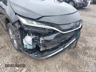 2021 Toyota Venza LE with VIN JTEAAAAH4MJ005080, listed as a IAAI auction lot 41856738 with 164,456 mi miles and . Bid and sale history available at DreamBid. Image 17.