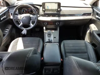 2022 Mitsubishi Outlander SE with VIN JA4J3UA80NZ011133, listed as a Copart auction lot 62770705 with 37,530 mi miles and Salvage title. Bid and sale history available at DreamBid. Image 8.