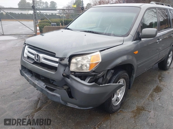 2007 Honda Pilot EX-L with VIN 5FNYF18677B033086, listed as a IAAI auction lot 41579680 with 280,246 mi miles and . Bid and sale history available at DreamBid. Image 6.