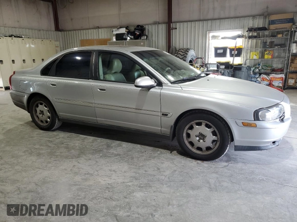2003 Volvo S80 2.9L с VIN YV1TS92D731315172, выставлен на аукционе Copart как лот 41831785 с пробегом Не указан миль и Чистый • Clean title. История ставок и продаж доступна на DreamBid. Изображение 4.