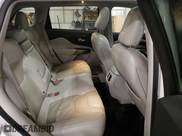 2019 Jeep Cherokee Limited with VIN 1C4PJMDN1KD175054, listed as a Copart auction lot 53032315 with 98,101 mi miles and Clean Title. Bid and sale history available at carsss.com. Image 11.