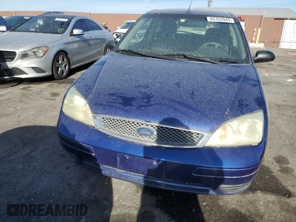 2005 Ford Focus S with VIN 3FAFP31N95R107868, listed as a Copart auction lot 85765944 with 189,739 mi miles and Salvage Title. Bid and sale history available at carsss.com. Image 5.