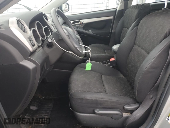 2009 Pontiac Vibe with VIN 5Y2SM67039Z403517, listed as a Copart auction lot 45603045 with 158,530 mi miles and Salvage Title. Bid and sale history available at carsss.com. Image 7.